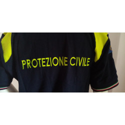 protezione_civile_tshirt_polo_mezza_manica_p.c._lombardia_maglietta_protezione_ciivle-removebg-preview